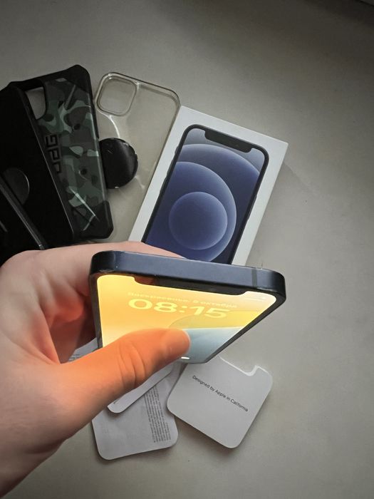 Продам IPhone 12 mini 64gb Неверлок полный комплект