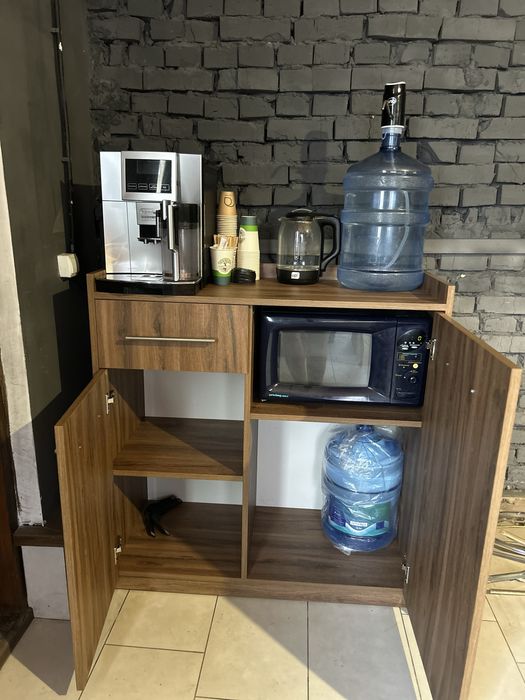 Комод в офіс або додому