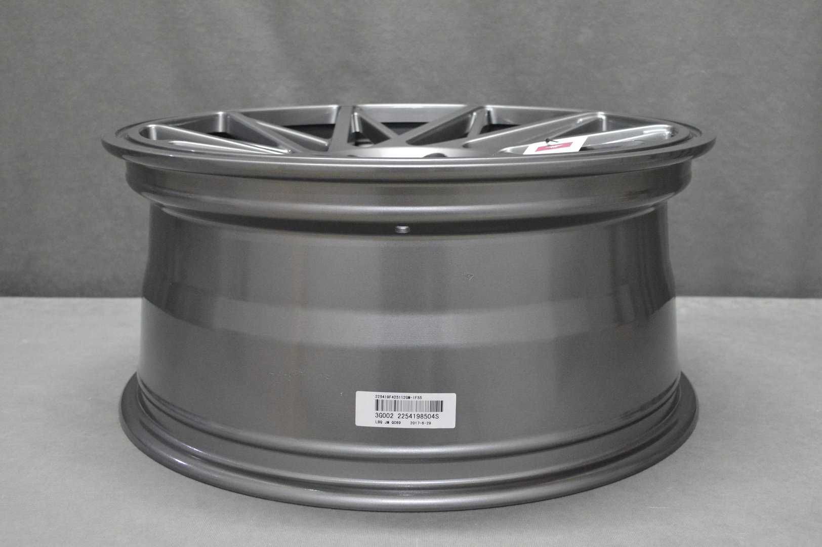 Felgi VEEMANN V-FS35R 20" 8,5J ET38 5x112 Gunmetal