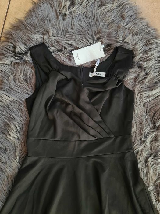 XA77 Sukienka damska dłuższy tył na ramiączkach czarna S grace karin