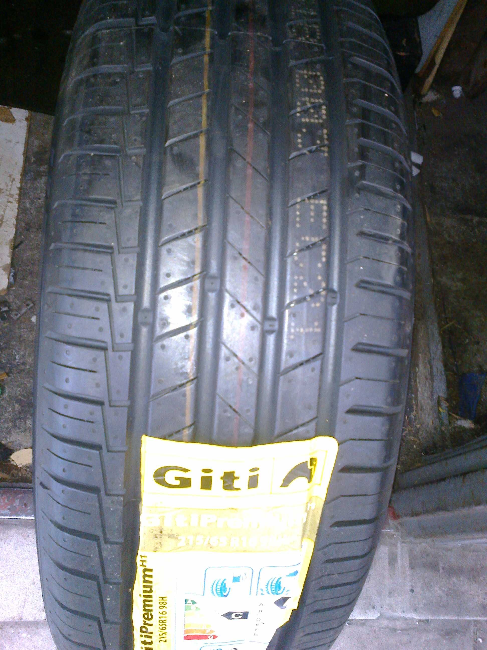 Opona  Giti Premium  H 1   215/65/16 98 H