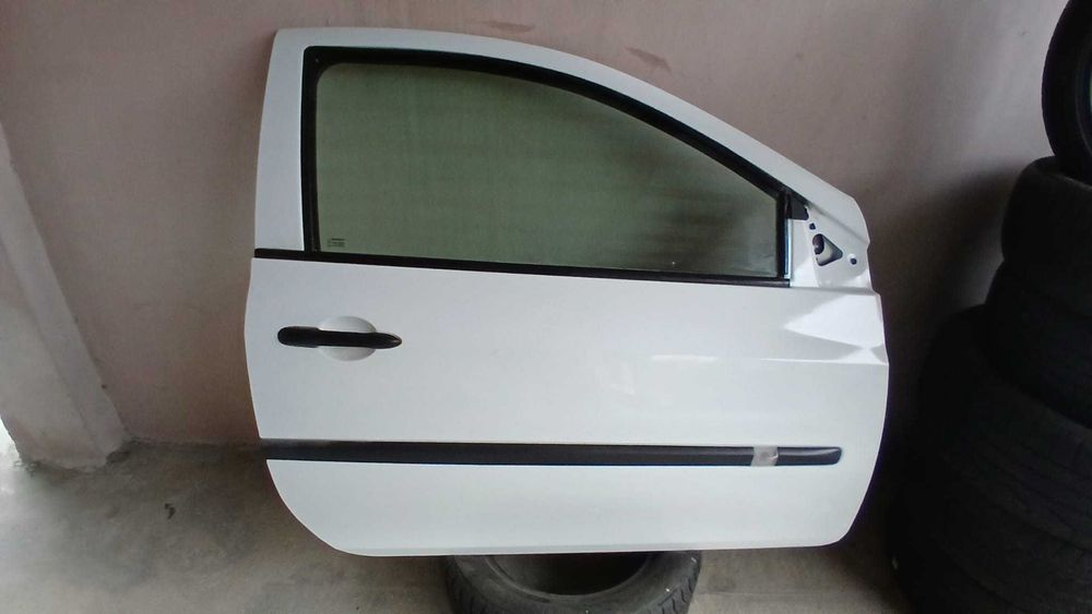 Drzwi przednie prawe Renault Clio 3 III