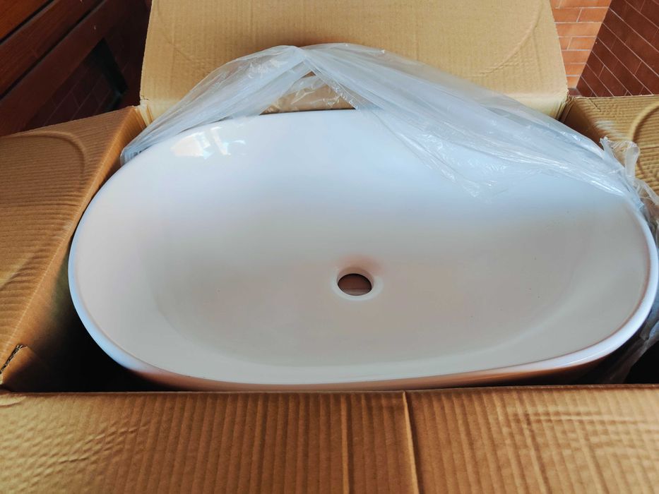 Umywalka łazienkowa biała INVENA 600x420x145 mm NOWA