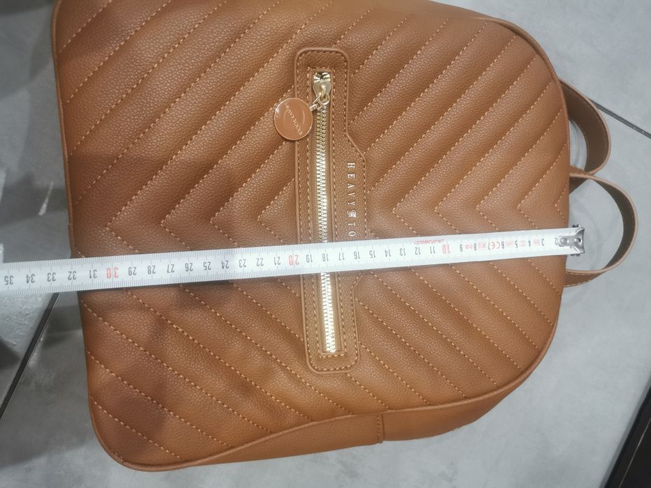 Nowy plecak karmelowy