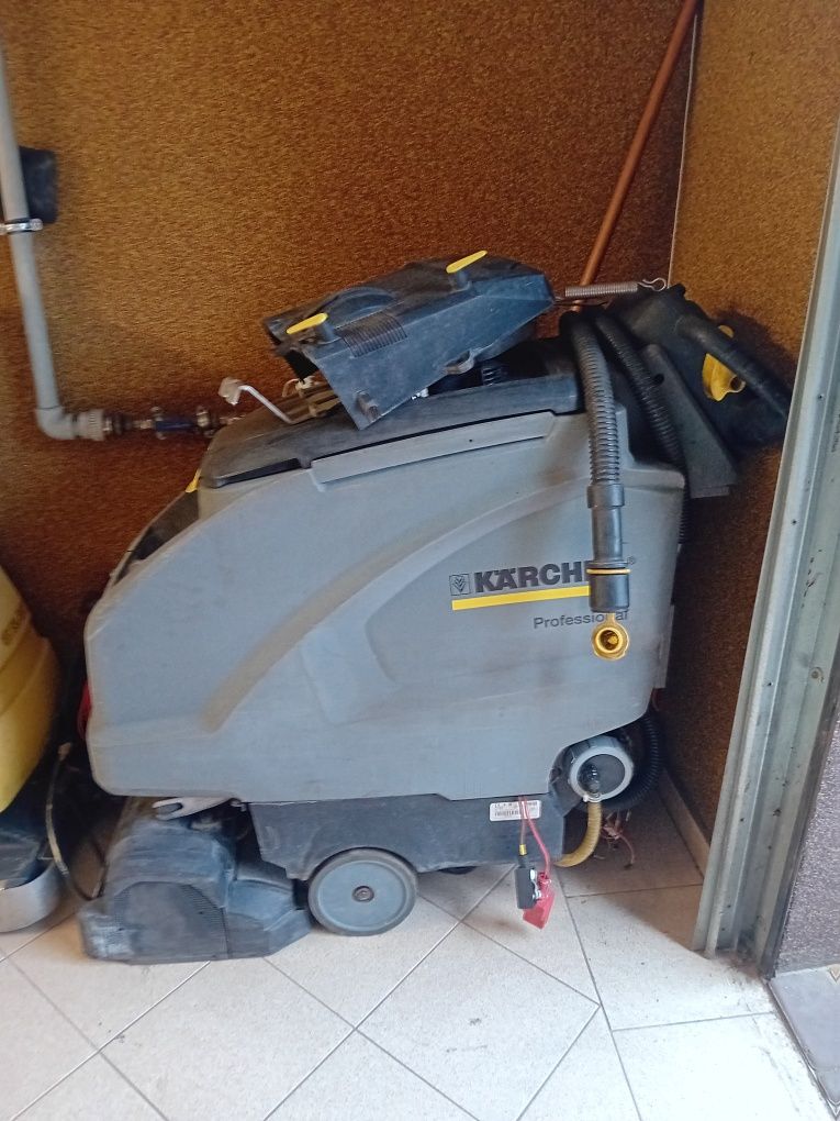 Szorowarka Karcher B40