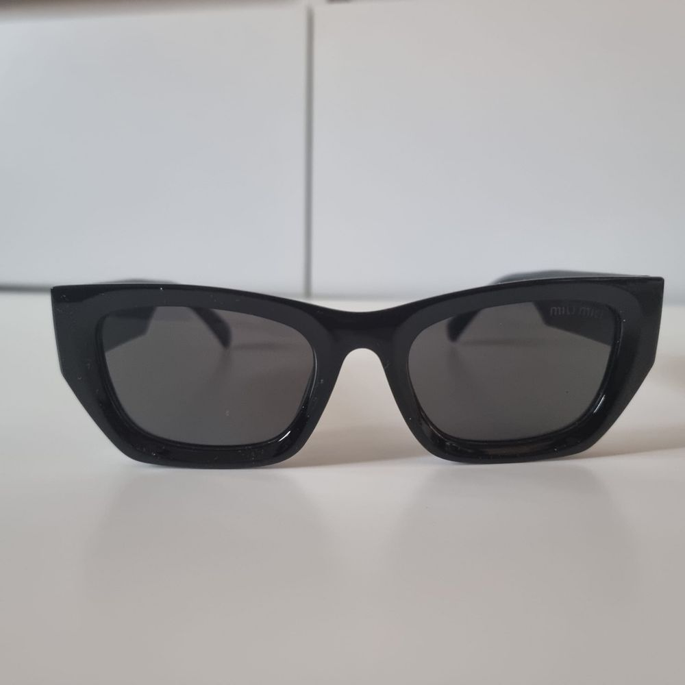Okulary Miu Miu czarne