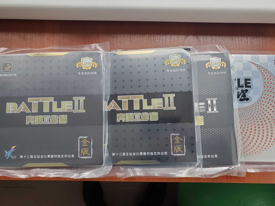 Butterfly, Stiga, DHS Hurricane 9, YINHE Jupiter III, Battle II Gold.