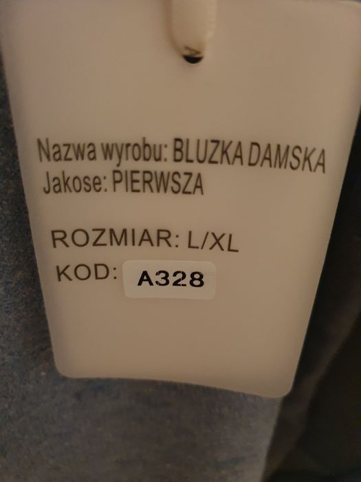 Jasnoniebieski cienki sweter