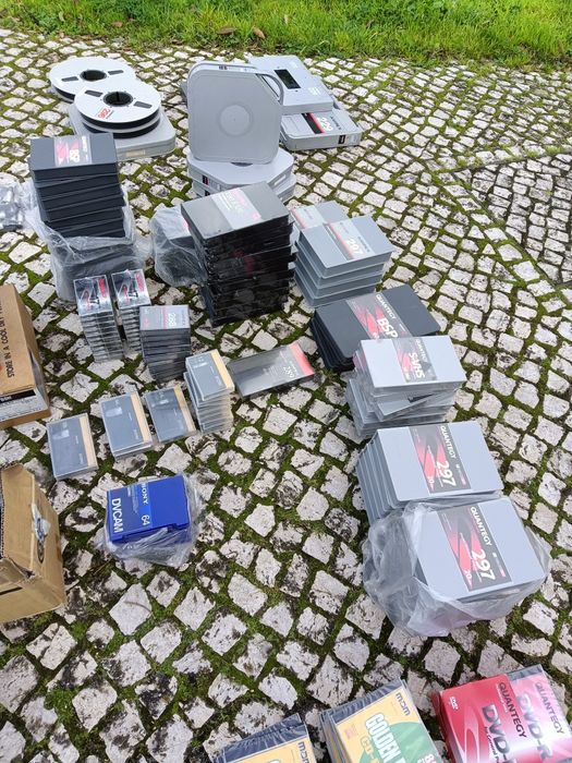 Cassetes e bobines de video AMPEX QUANTEGY