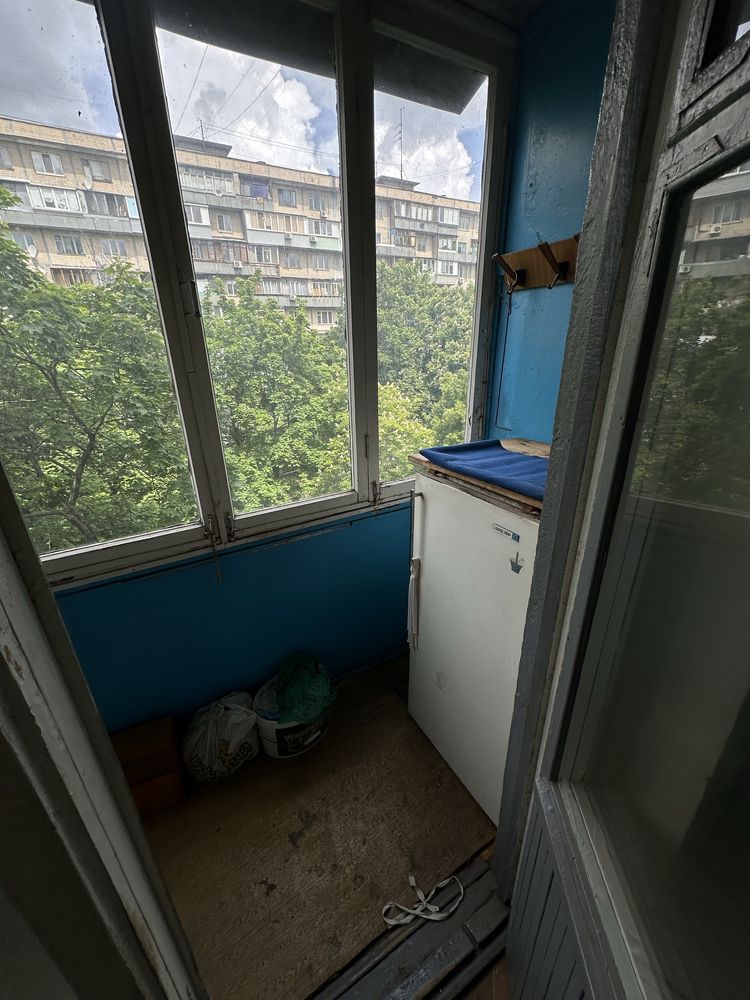 Продам 3к квартиру в Києві. Вул. Кавказька 9. Центральна частина міста