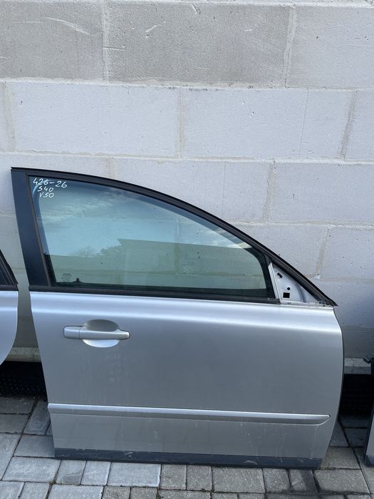 Drzwi prawy przód Volvo V50 S40 II 426-26