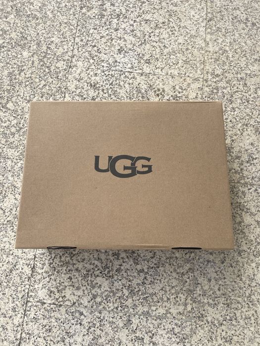 Pantufas ugg tazz ii