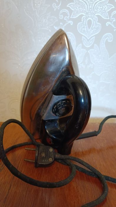 Праски  Утюги, робочий стан