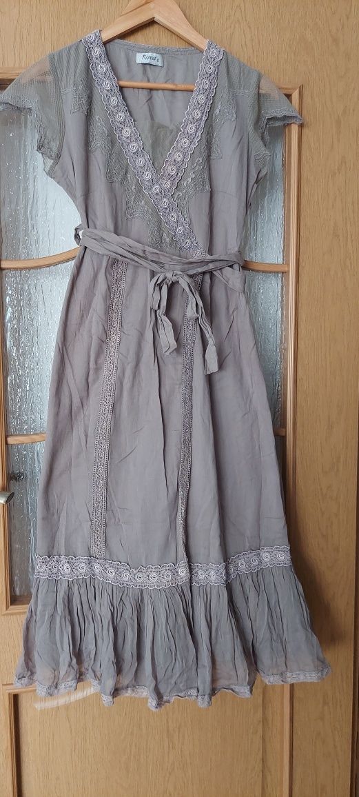 Sukienka boho z koronkami Repeat róż S