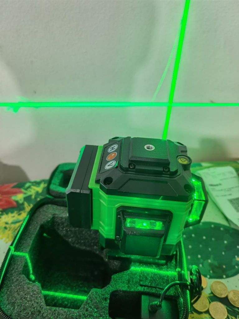 Promoção NÍVEL LASER 12 LINHAS verdes 55E