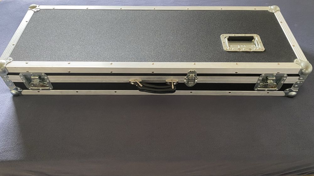 Nord Electro 6HP 73 + Case