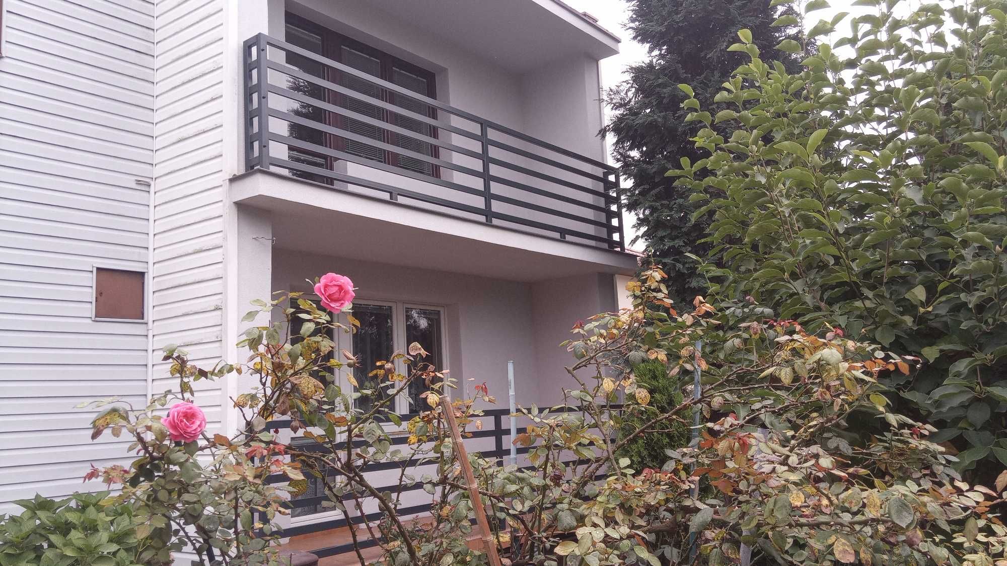 Balustrada palisadowa nowoczesna barierka balkon taras na wymiar RAL