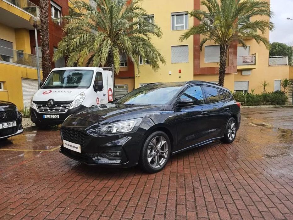 Ford Focus SW 1.0 EcoBoost MHEV ST-Line X