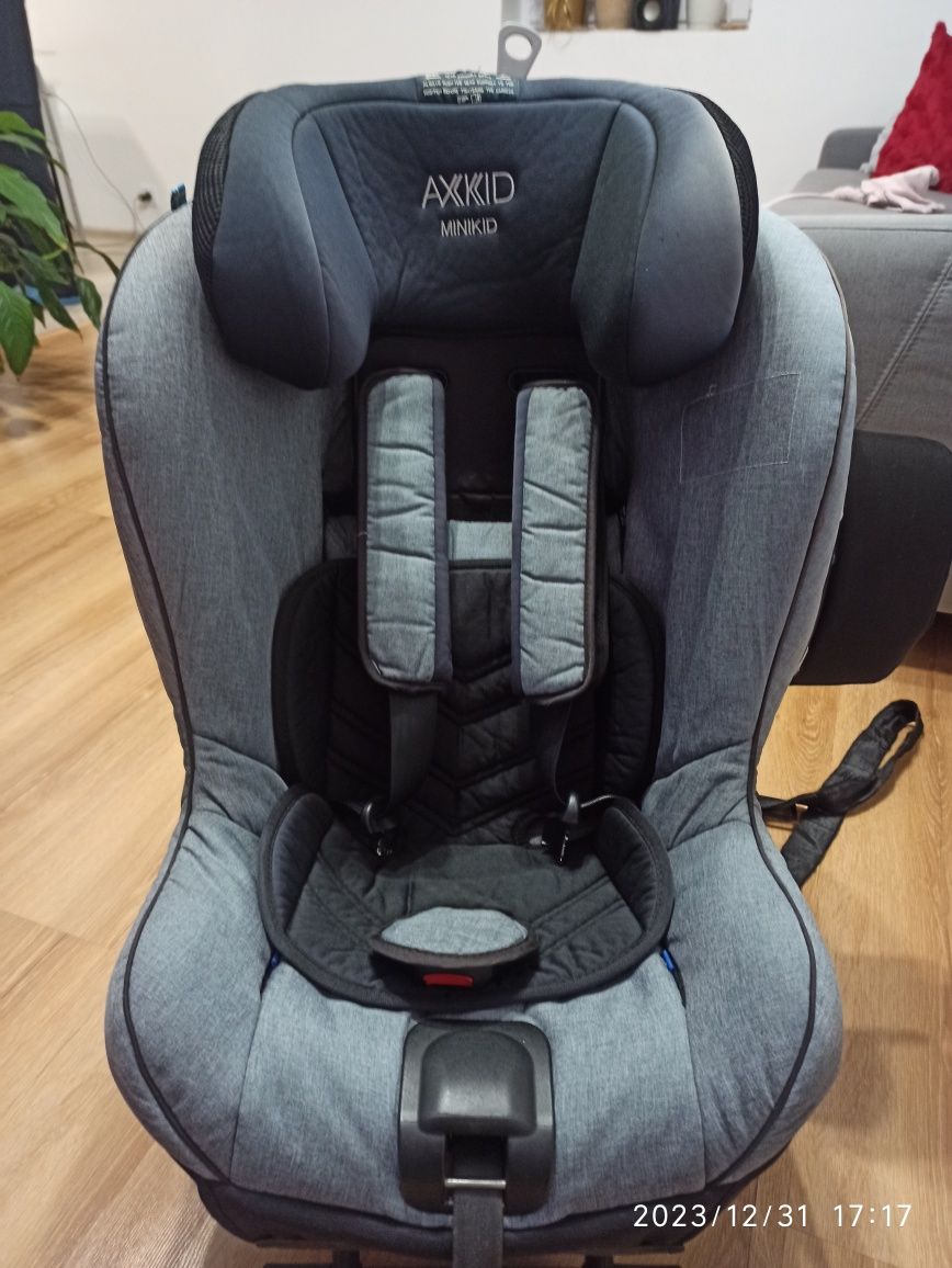 Axkid Minikid 2.0 rwf fotelik