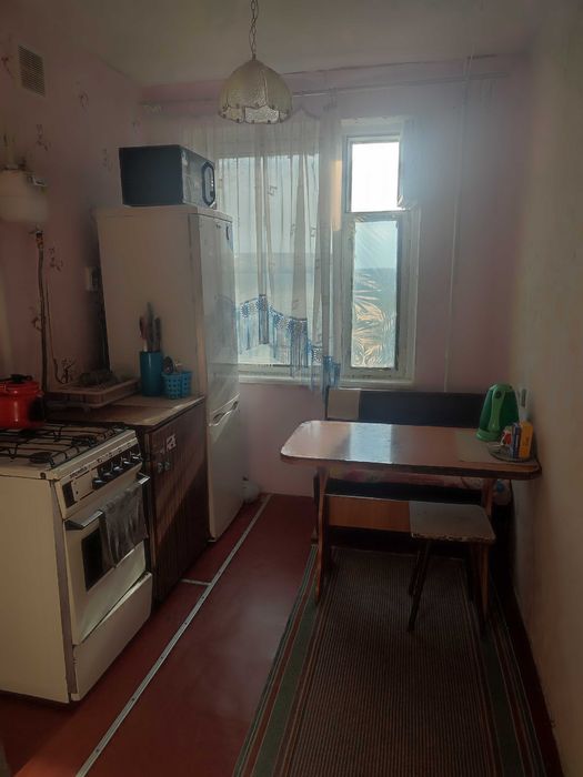 Продам двухкомнатную квартиру на Юбилейной.