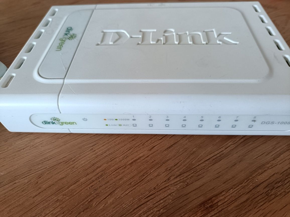 D-Link DGS1008D/E i switch sieciowy OfficeConnect Gigabit