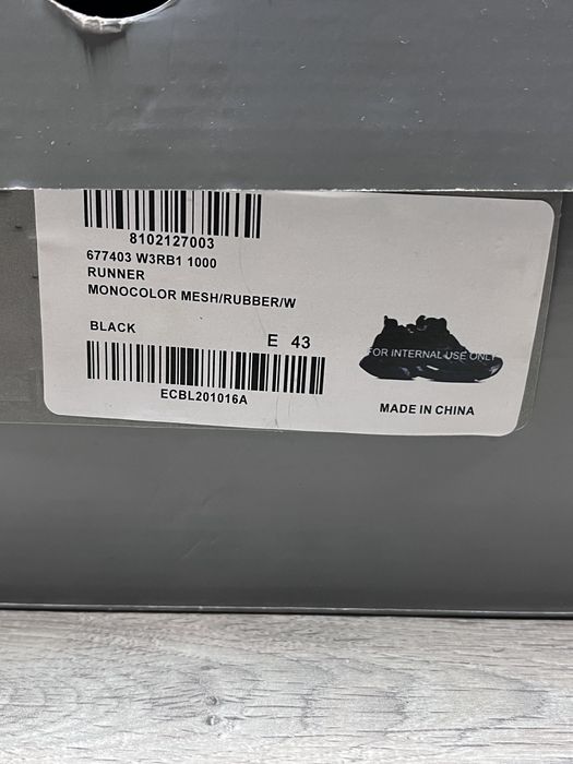 Balenciaga Runner 6.0 ( 43 )