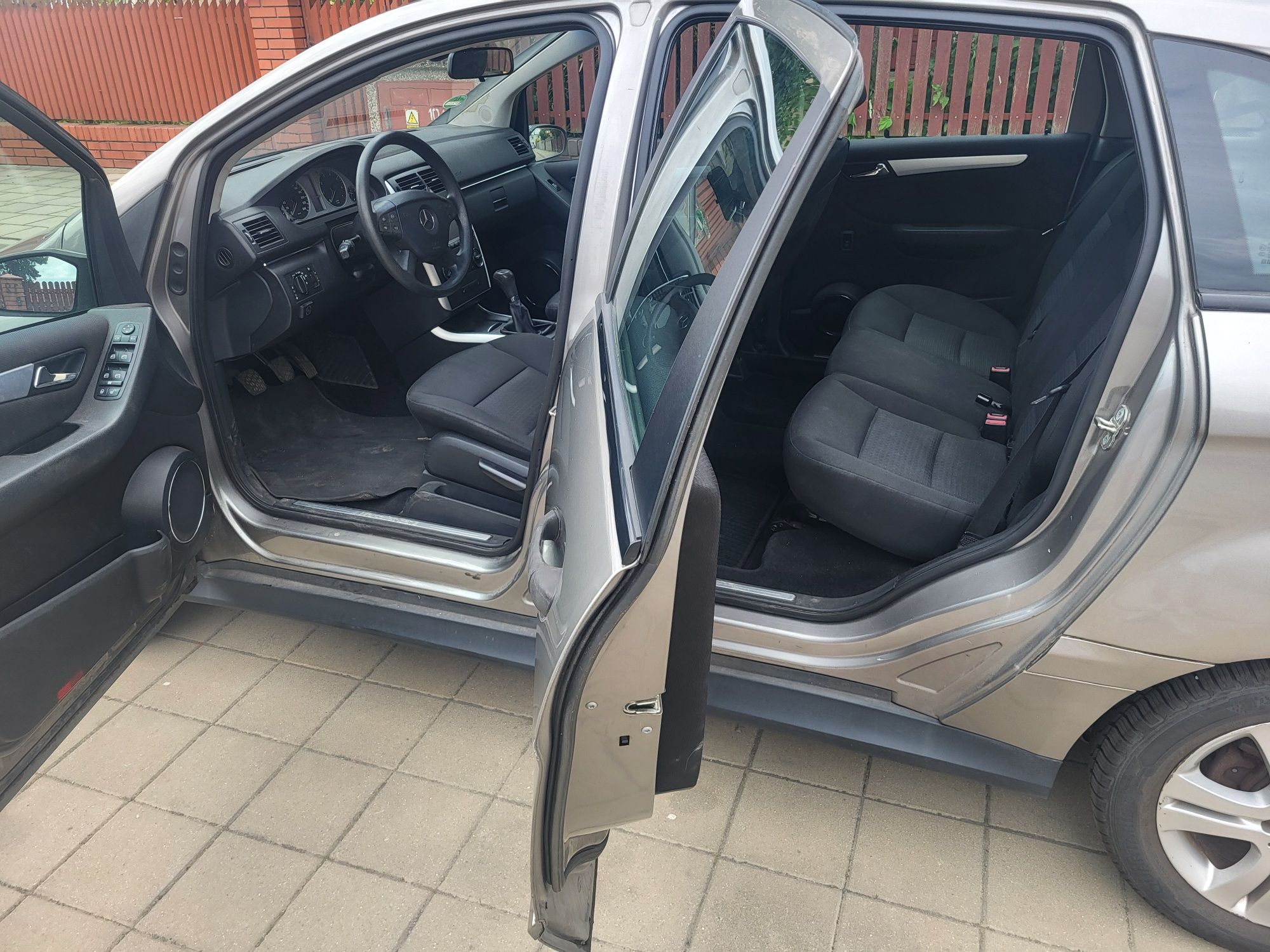 Mercedes B Klasa 1.5 Benzyna z Gazem