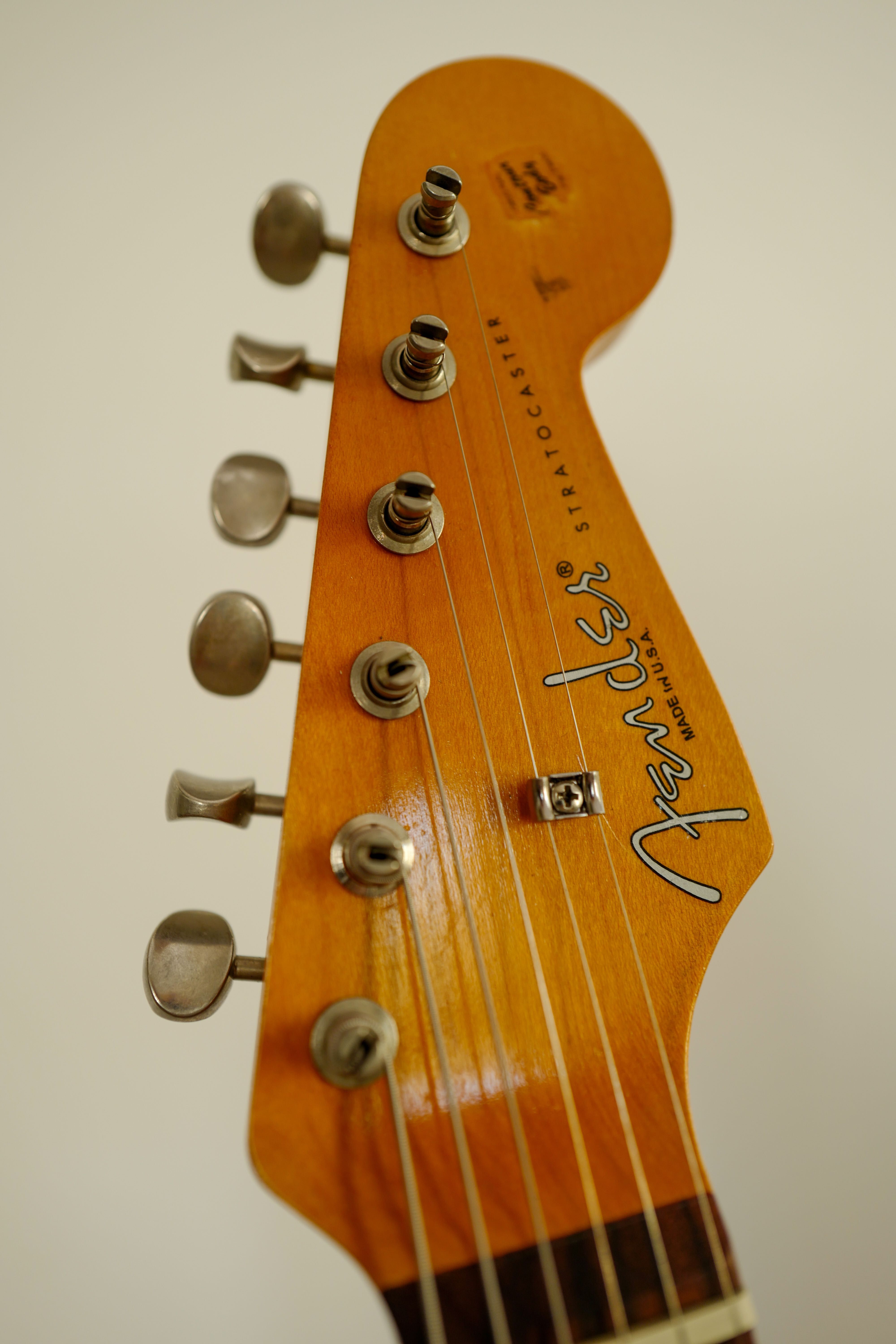 Fender Stratocaster partcaster ( osprzęt USA CS texas specjal pickups)