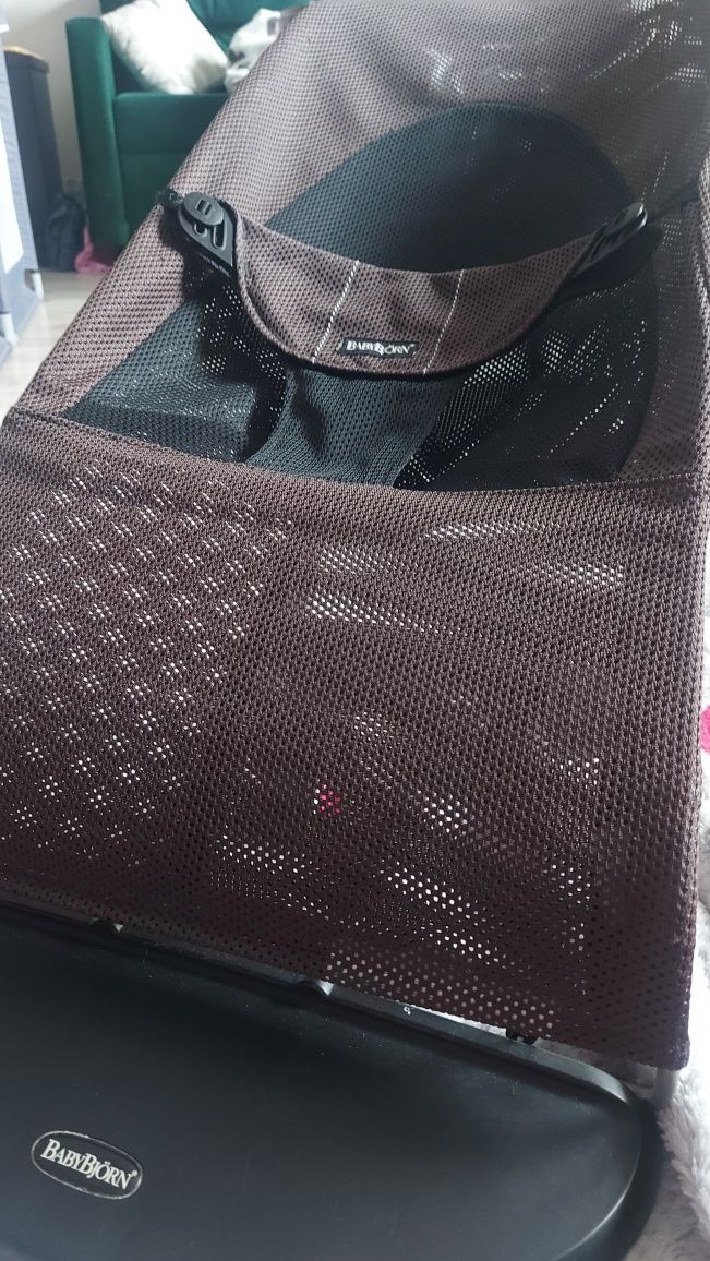 Bujaczek leżaczek Babybjorn mesh+ dodatkowy materiał