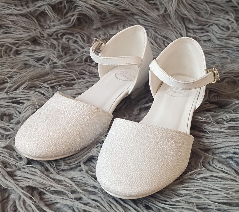 CCC Buty na komunię wesele pantofelki r. 32, wkładka 20,5