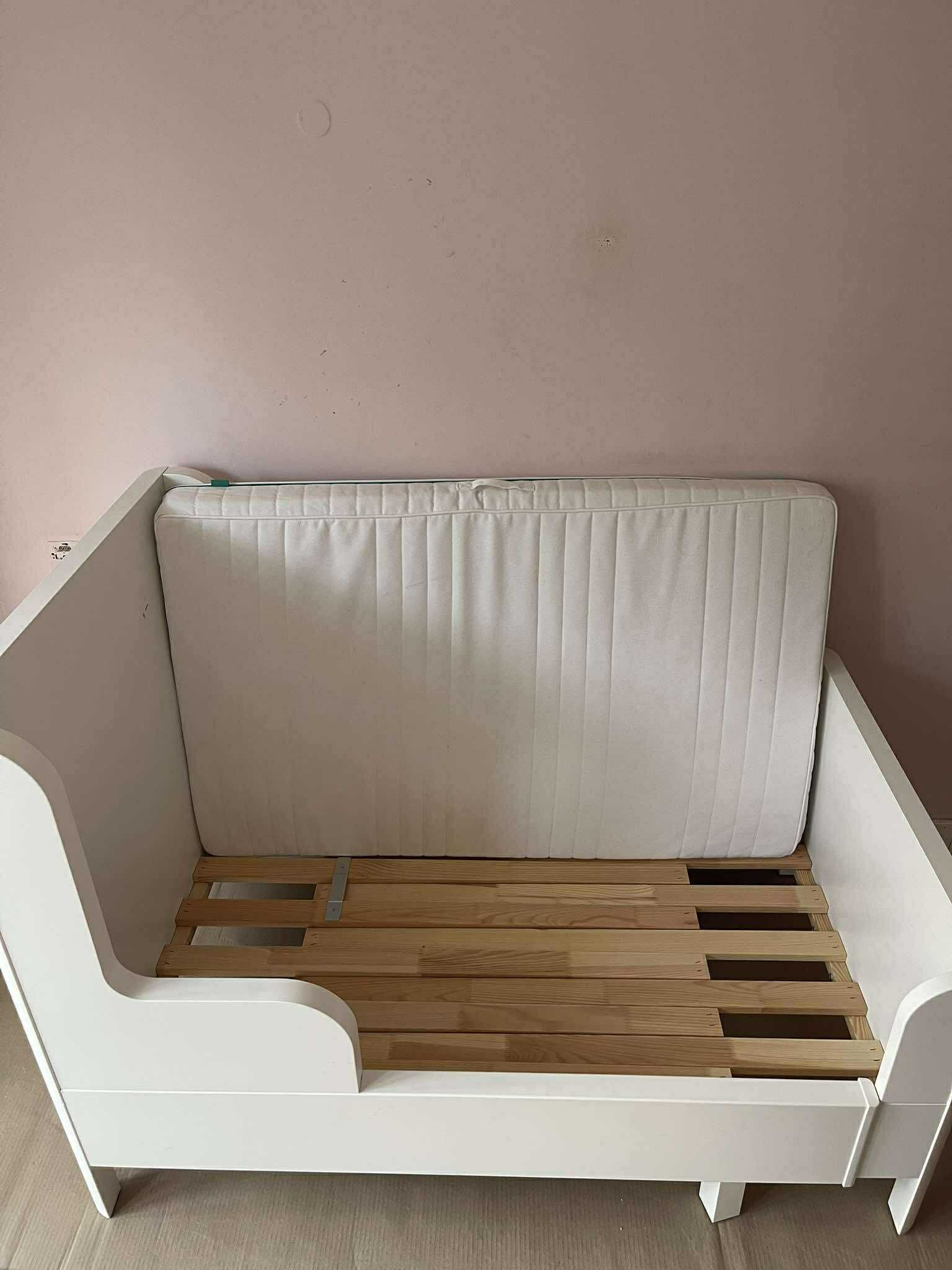 Cama para bebe/criança extensível, IKEA