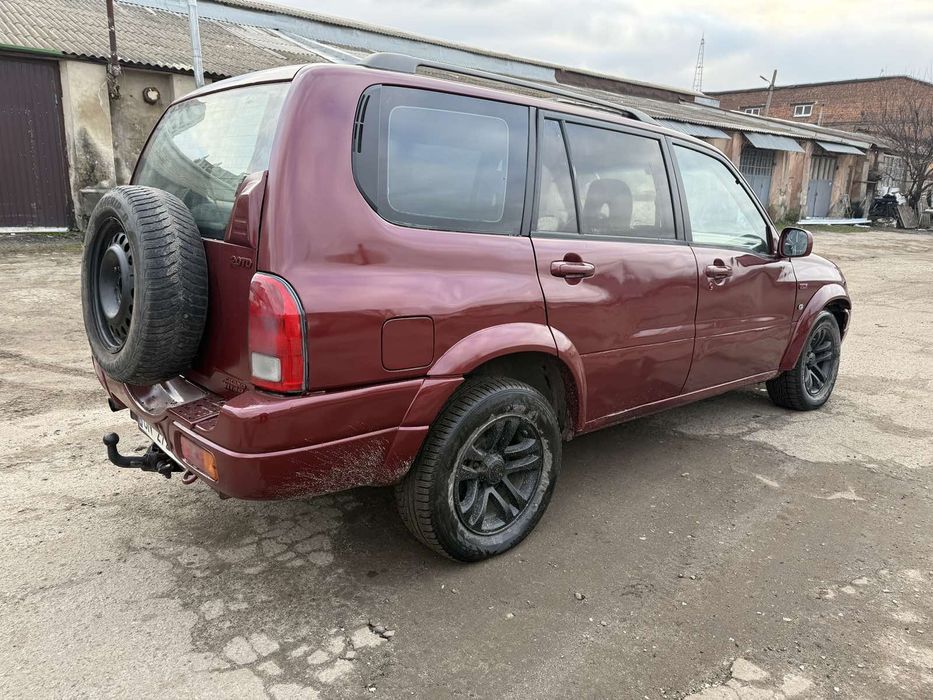 Suzuki Grand Vitara XL7 2004рік 2л дизель повний привід 4х4