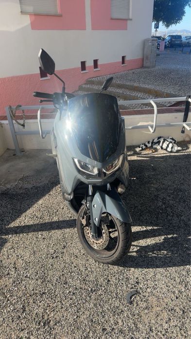 Mota  Nmax 125  revisoes feitas