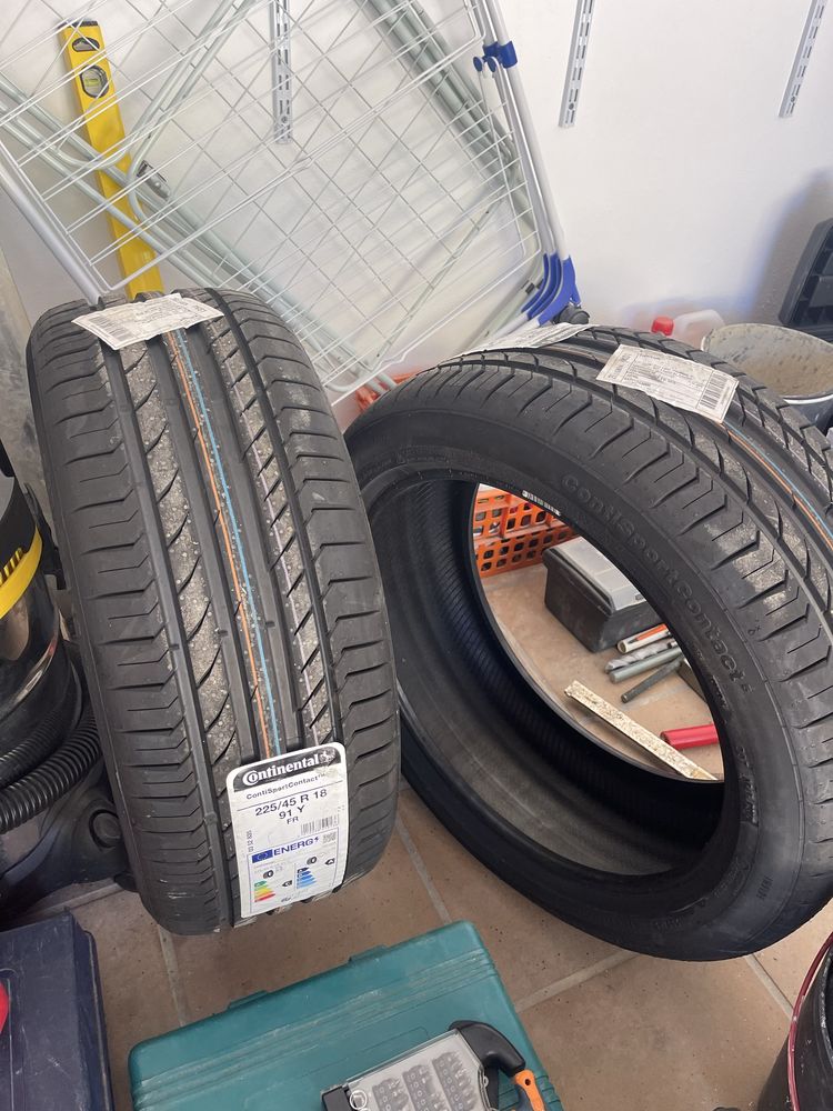 Continental contisportcontact 225/45 R18