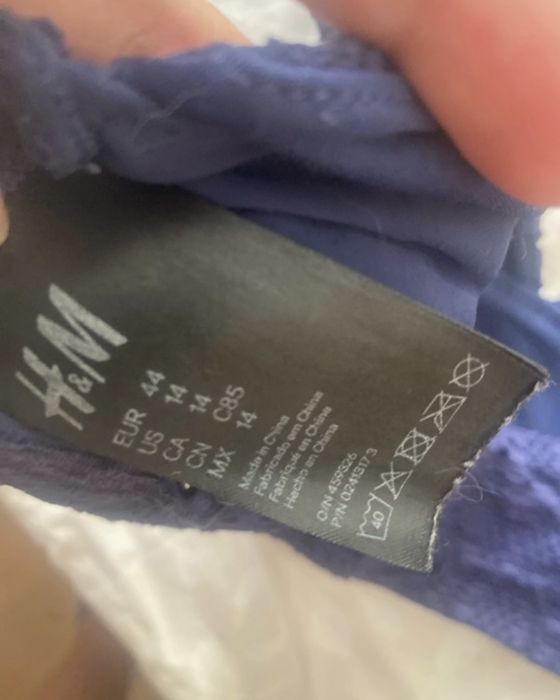 Parte de cima de bikini azul