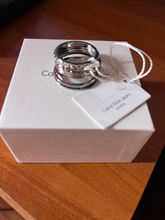 Anel Ck tamanho 9