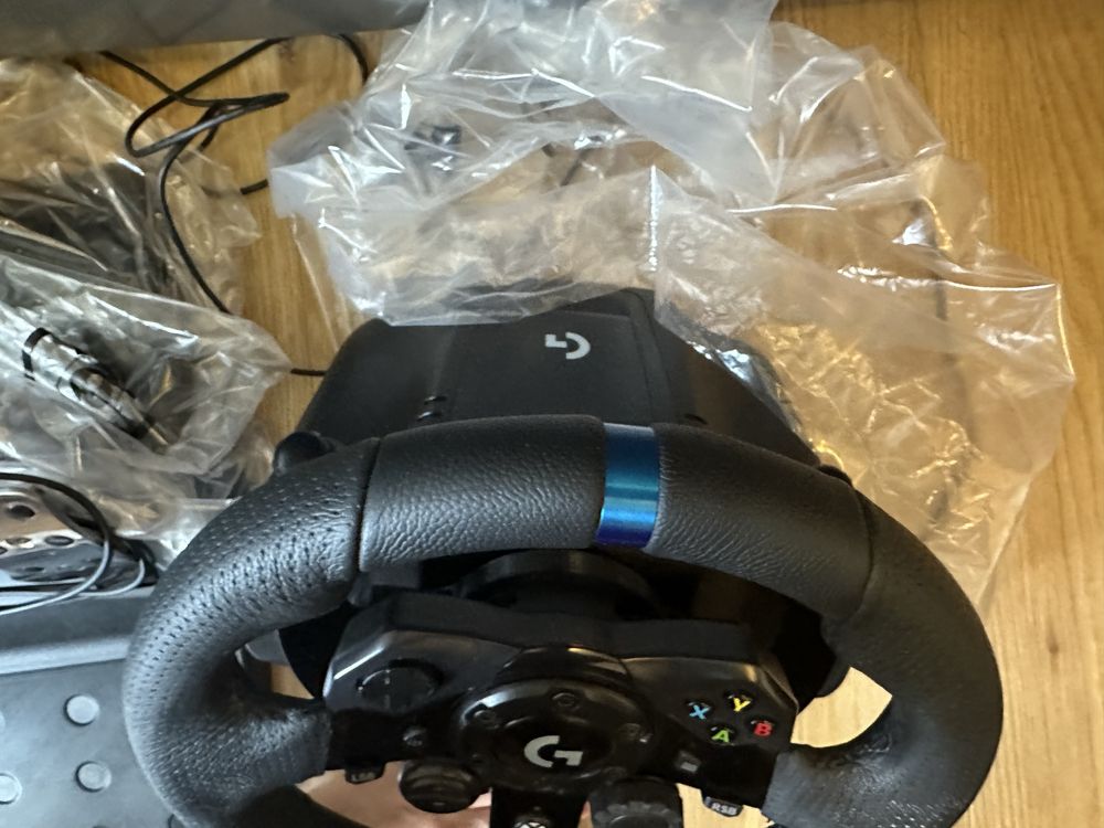 Игровий руль Logitech G923 PC/XBOX (тести, відео) g920, thrustmaster