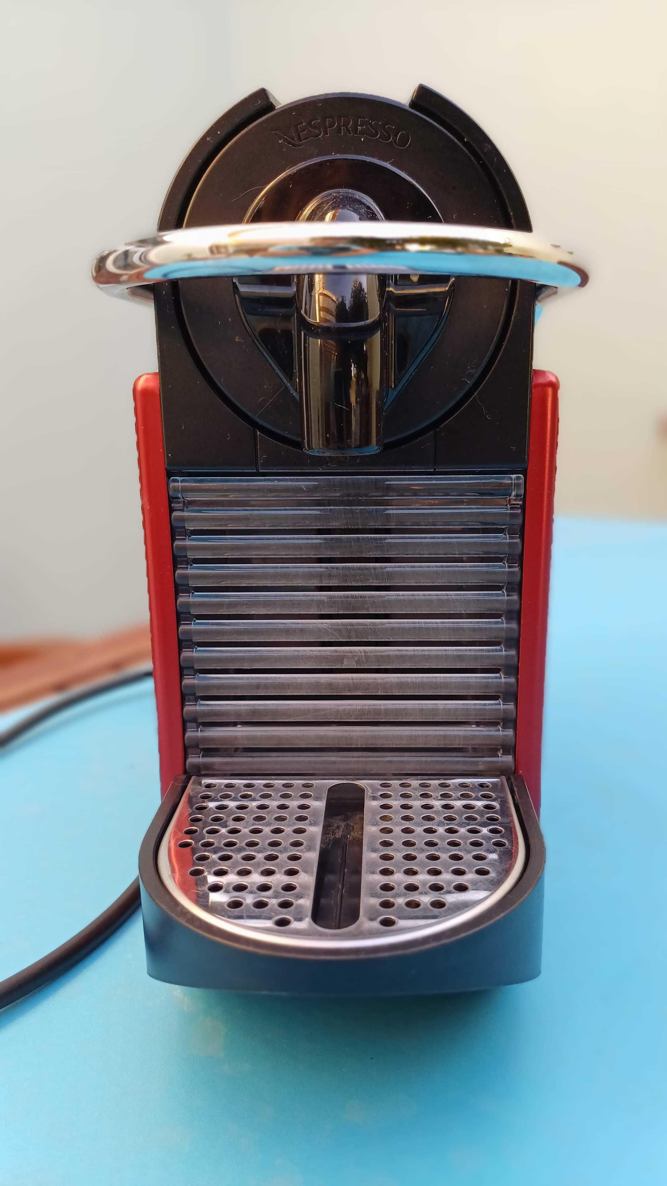 Máquina Nespresso Tipo D61