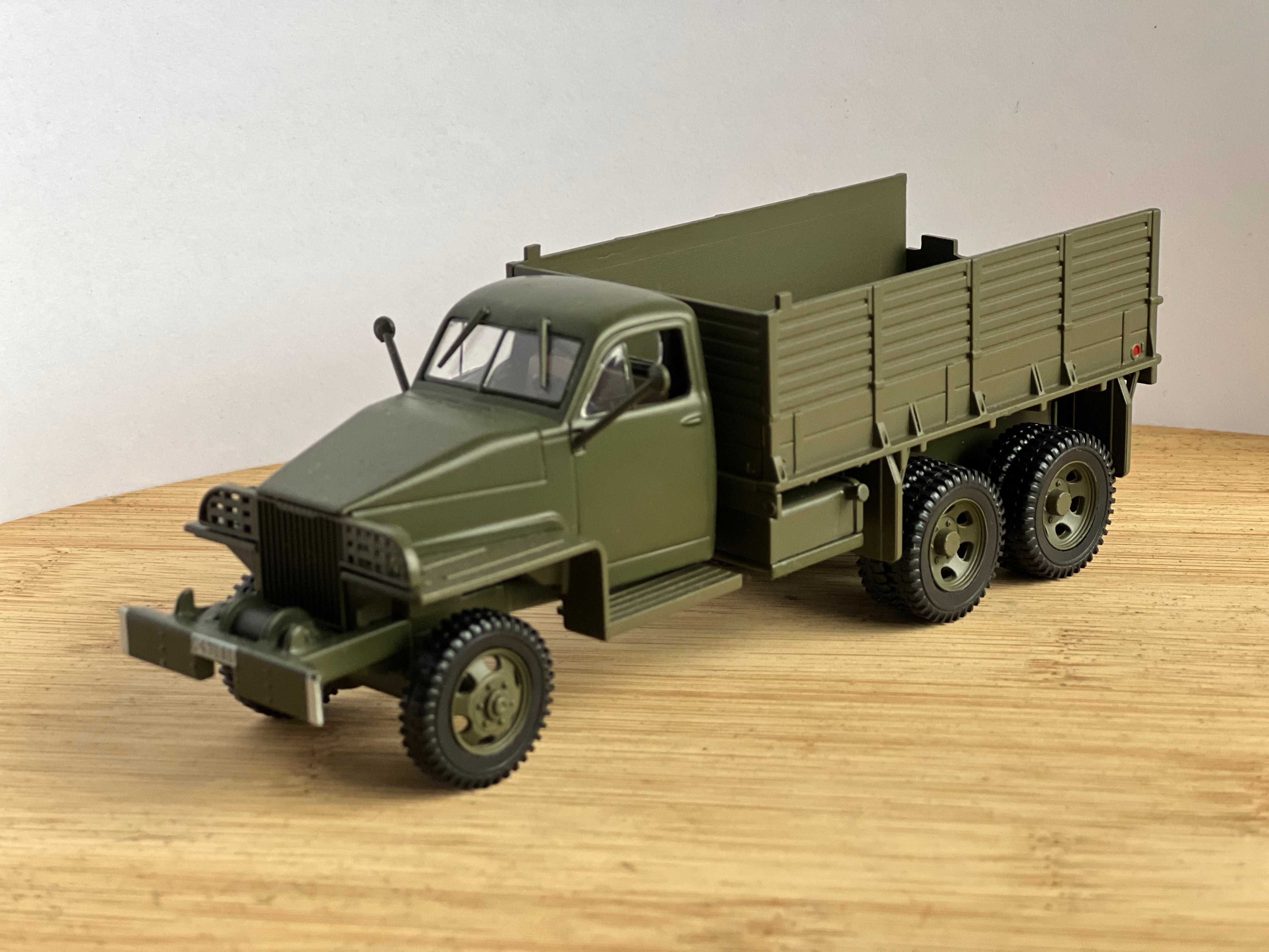 Ciężarówka PRL-u skala 1:43 STUDEBAKER US6