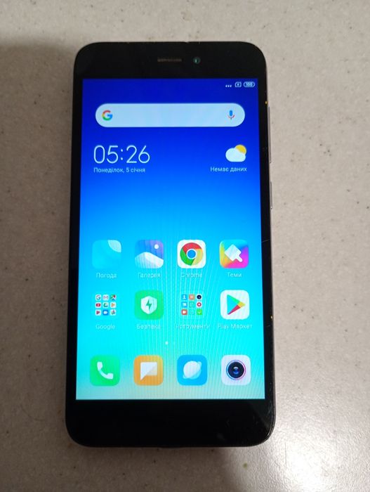 Продам телефон редмі5 А