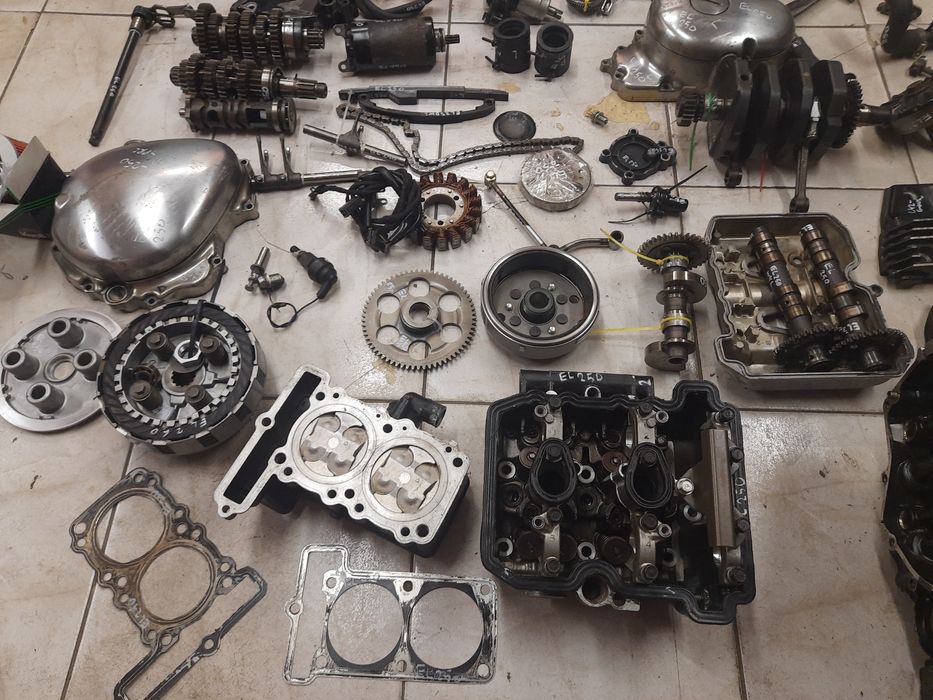 kawasaki EL 250 silnik części 252 en