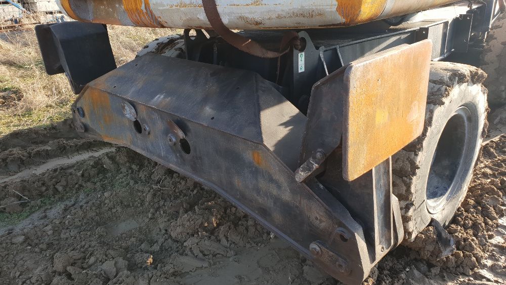 koparka przeładunkowa cat m318 , m320 łapy podpory stopy komplet