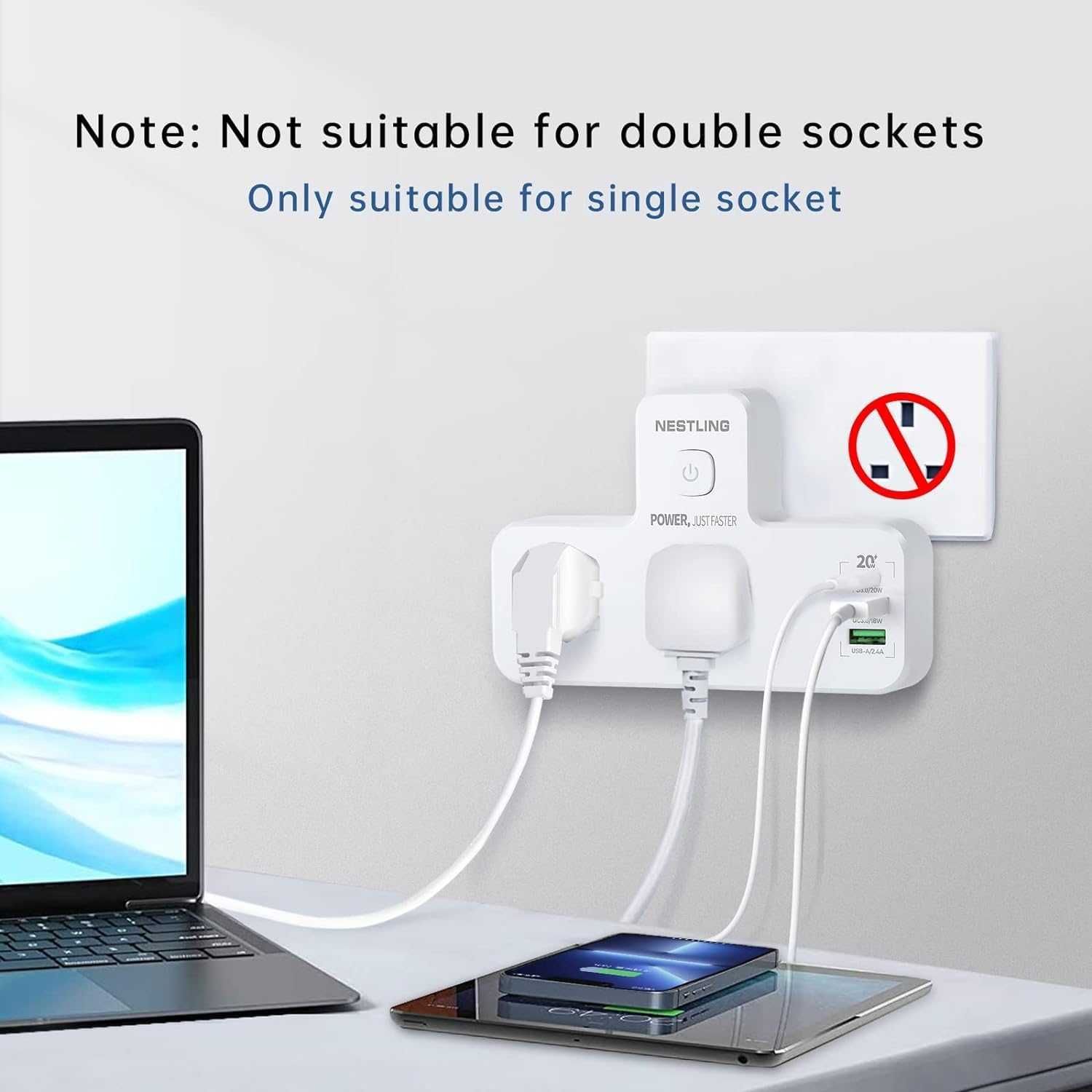 Adapter z podwójną wtyczką Nestling z 2 USB-A i 1 USB-C Z LAMPKĄ