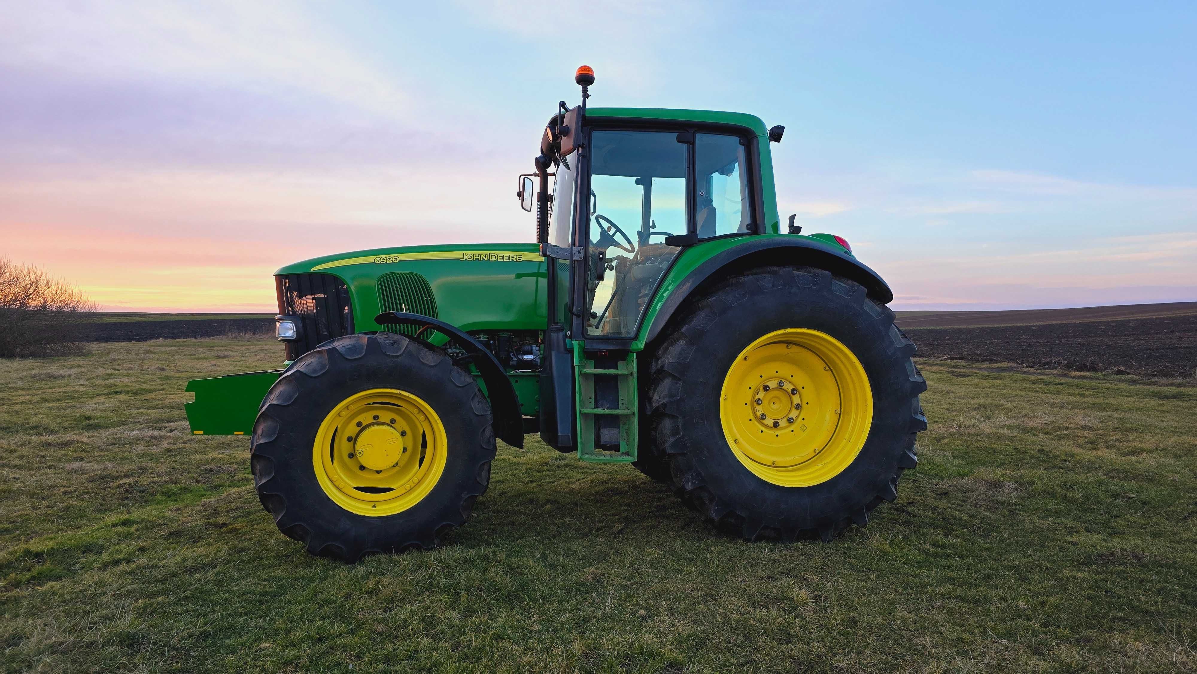 Трактор John deere 6920 Джон Дір