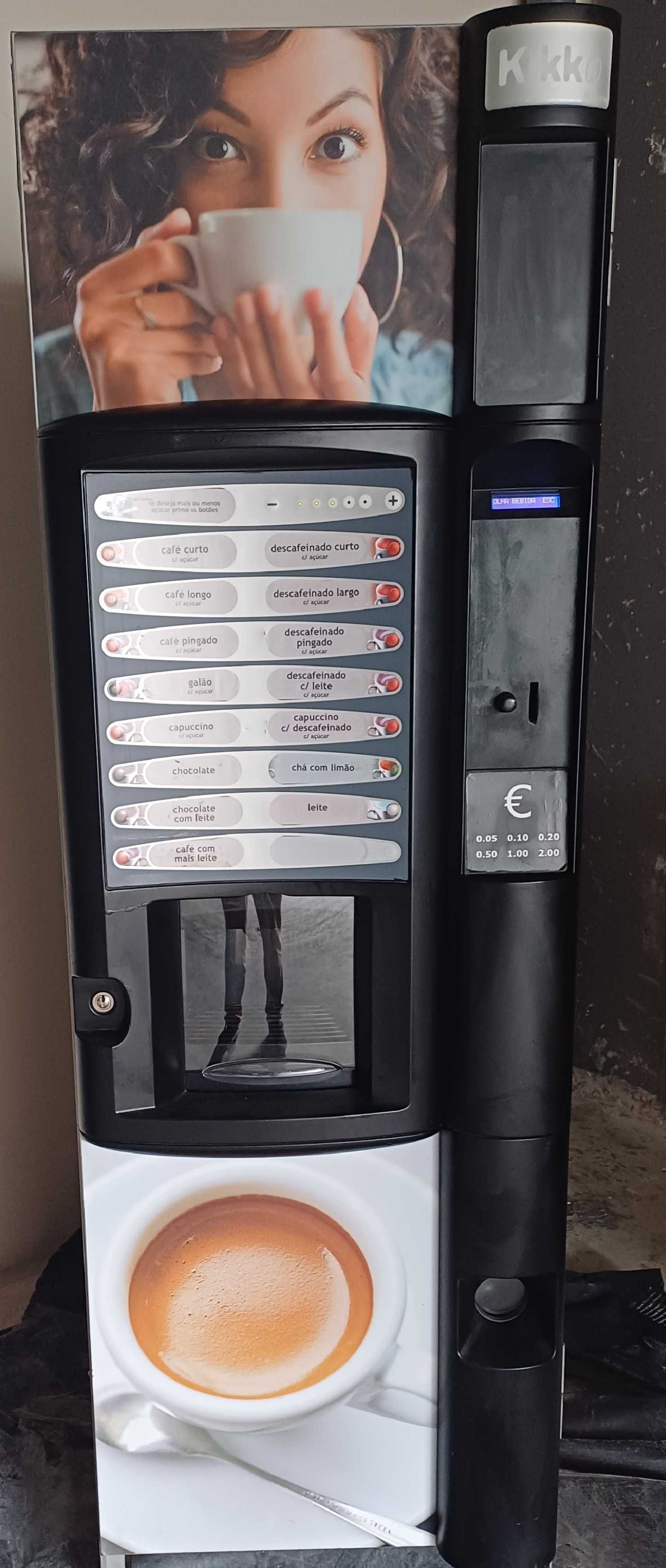 Máquinas de Vending: NECTA KIKKO - Bebidas QUENTES