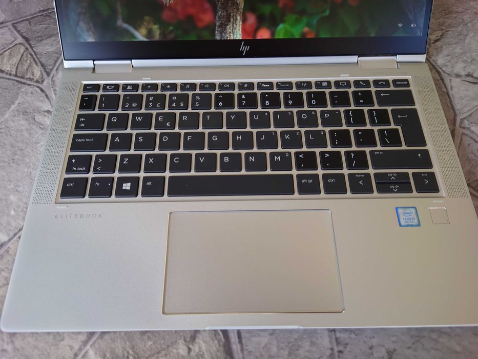 Laptop tablet HP x360 G3 i5 8/256