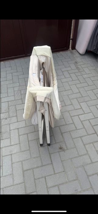 Łóżeczko turystyczne niemowlęce