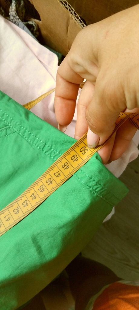 Spodenki dłuższe Benetton rozm. 164