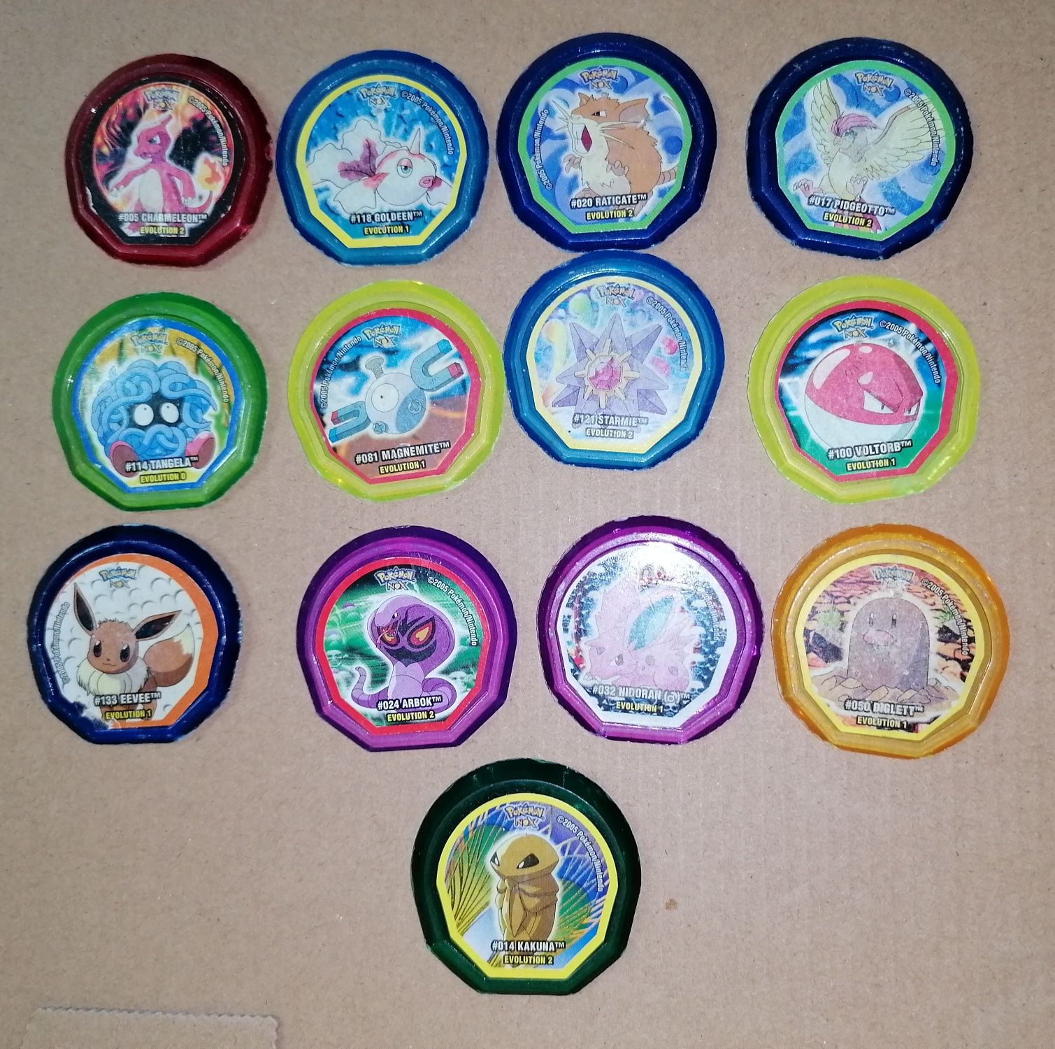 Tazos e Poquemons : vários