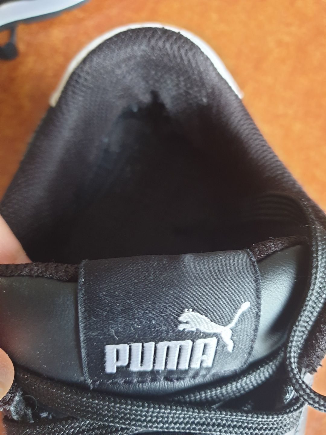 Buty Puma 39, wkładka 25 cm skórzane